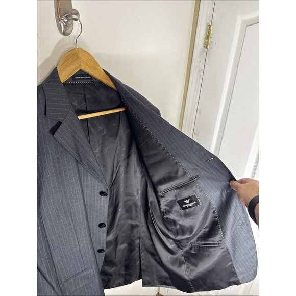 Giorgio Armani Le Collezioni Blazer Gray Pinstripe Wool Italy Men’s 44 3 Button - Picture 4 of 8